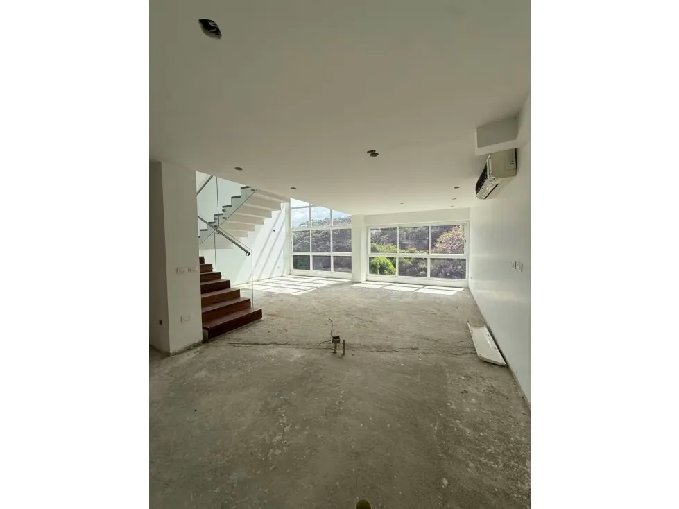 Se vende apartamento en Los Naranjos de Las Mercedes