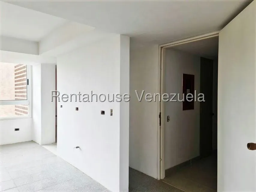 Apartamento (1 Nivel) en Venta en Colinas de Valle Arriba / Mirador de Los Campitos, Distrito Metropolitano - 8