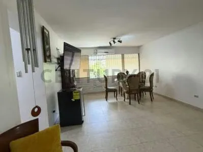 Espectacular Apartamento Actualizado en la Av. Páez, El Paraíso - 10