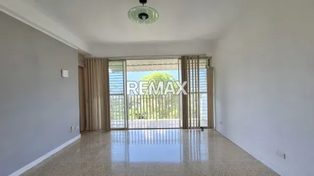 Casa con Vista a El Avila y Anexo, en San Luis. El Cafetal. MRRF - 18