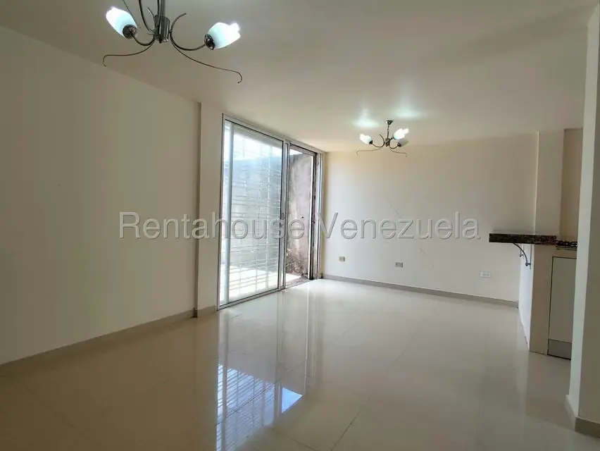 Townhouse (Duplex) en Venta en Maneiro, Nueva Esparta - 9