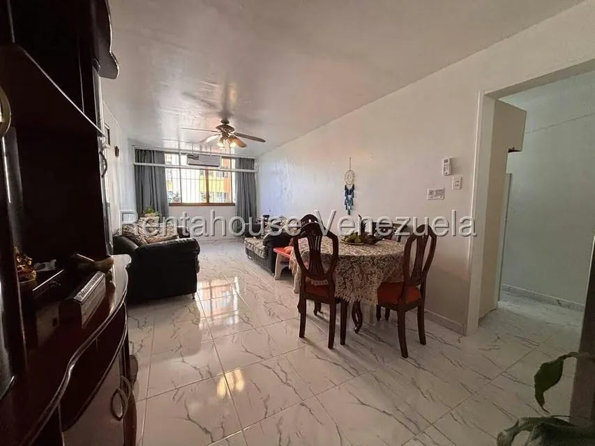Apartamento (1 Nivel) en Venta en Club Hipico Las Trinitarias, Lara - 2
