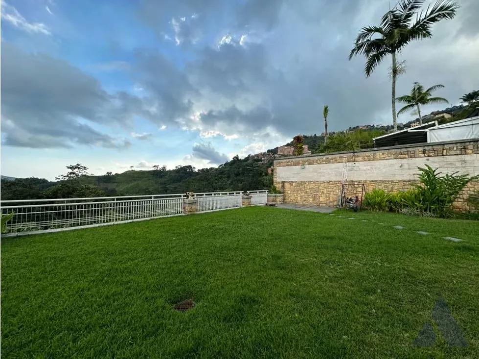 Se vende casa 820m2 5h+2s/4b+s/10p Oripoto 7399 - 25