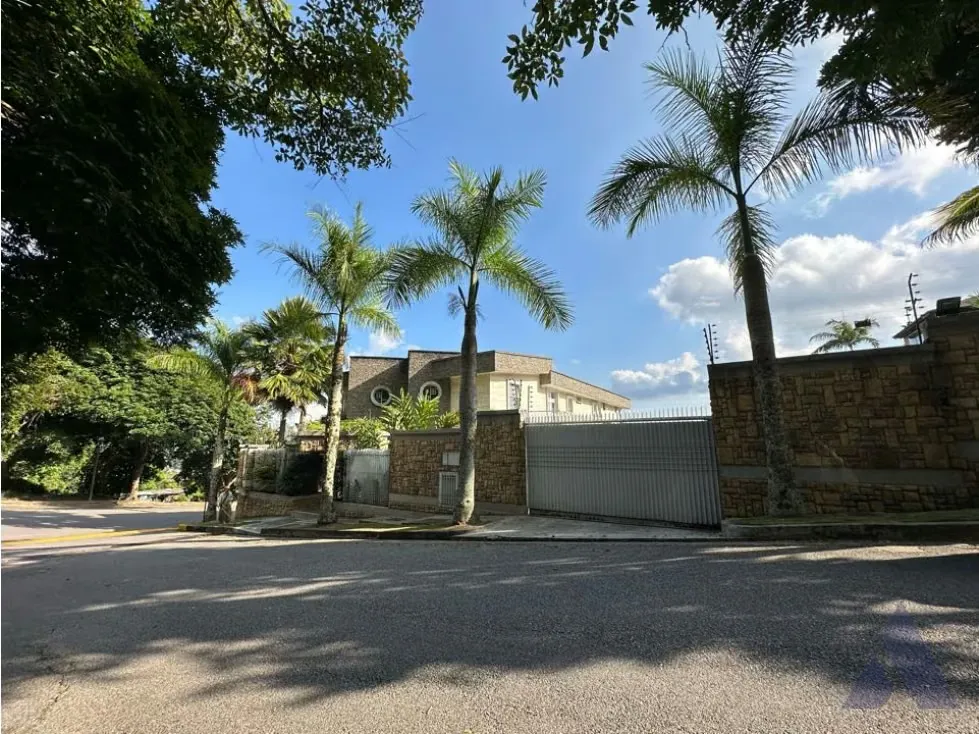 Se vende casa 820m2 5h+2s/4b+s/10p Oripoto 7399 - 9