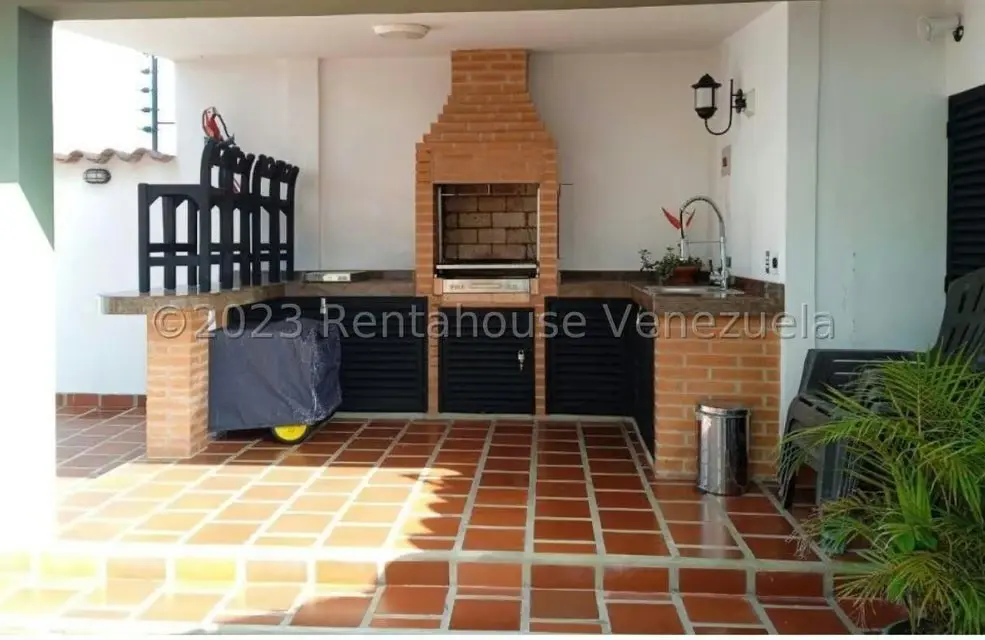 Casa (Multipes Niveles) en Venta en La Peña, Miranda - 5