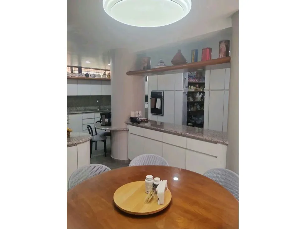 Se vende apartamento 526m2 Santa Eduvigis 1880 - 17