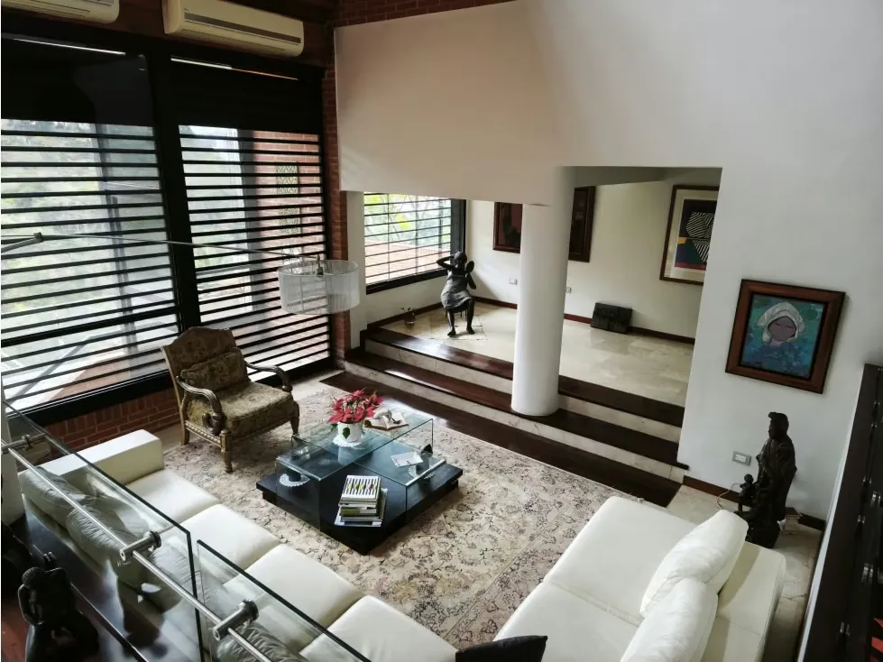Se vende Th 380m2 Colinas de Tamanaco 2823 - 5