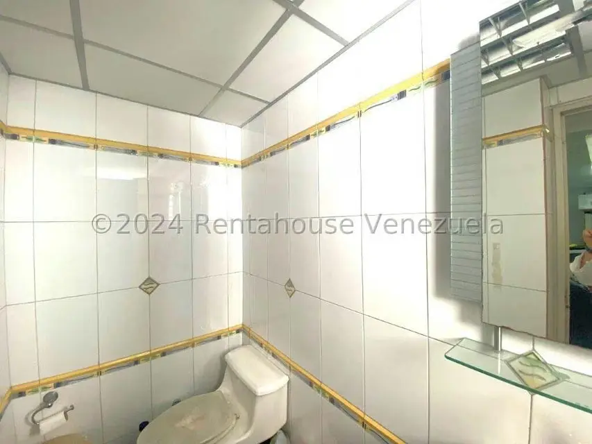 Oficina en Venta en Bello Monte, Distrito Metropolitano - 12