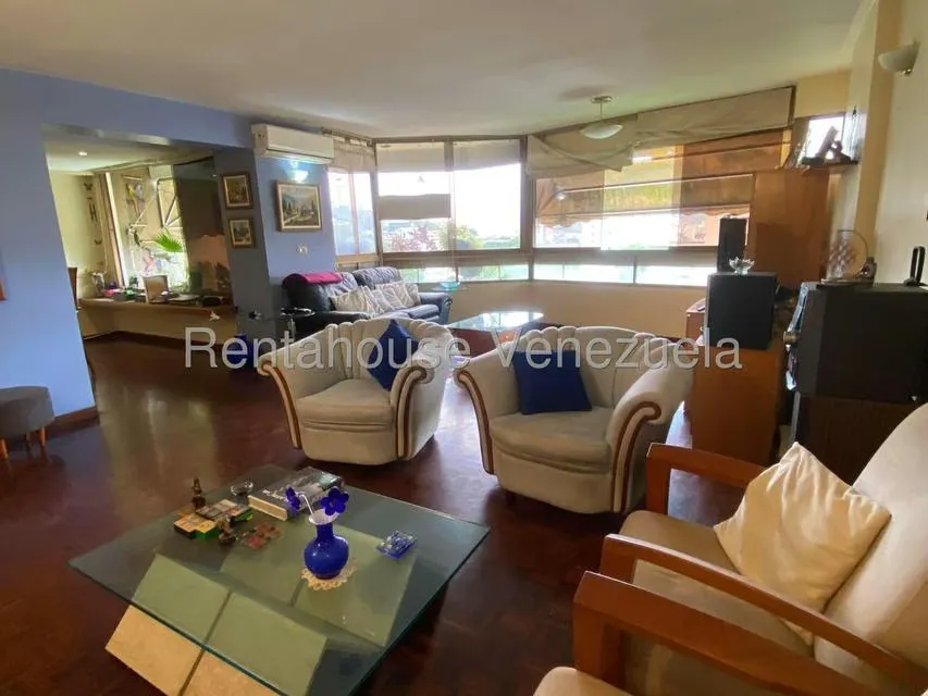 Apartamento (1 Nivel) en Alquiler en Colinas de Bello Monte, Distrito Metropolitano - 28