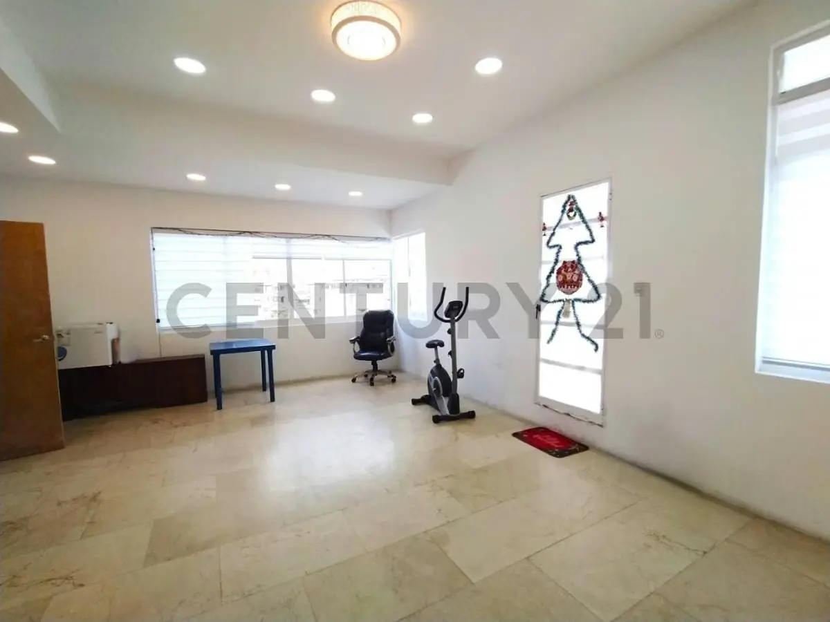 En Venta Pent House en Caurimare El Cafetal Caracas A Estrenar - 17