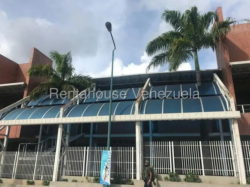 Local Comercial en Alquiler en El Tambor, Miranda - 12