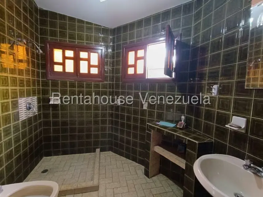 Casa (Multipes Niveles) en Venta en La Viña, Carabobo - 27