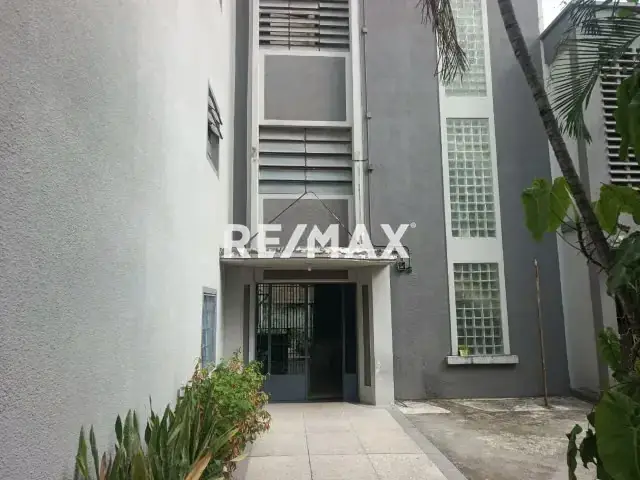 VENDO CLINICA EN ESTE DE BARQUISIMETO