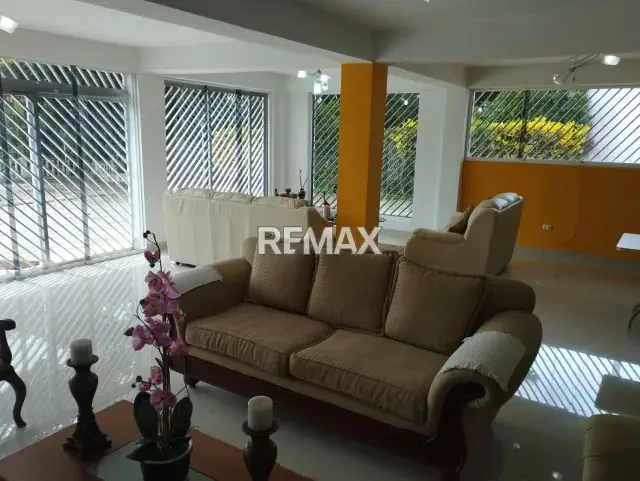 VENTA CASA LA UNIÓN, 5H+S4B 12, 4P, 244 MTS+TERRAZA 26-71 - 11