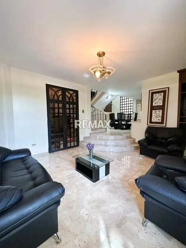 EN VENTA | CASA EN CONJUNTO PRIVADO Sector Polígono de Tiro - 4