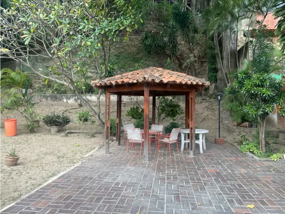 Se vende casa 650m2 Prados del Este 0565 - 28