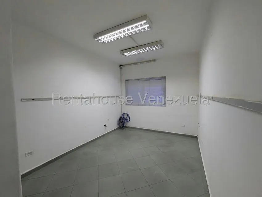 Oficina en Alquiler en Campo Claro, Distrito Metropolitano - 18
