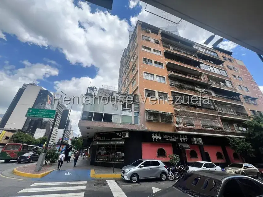 Apartamento (1 Nivel) en Venta en Chacao, Distrito Metropolitano - 28