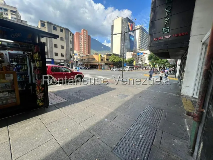 Apartamento (1 Nivel) en Venta en Chacao, Distrito Metropolitano - 31