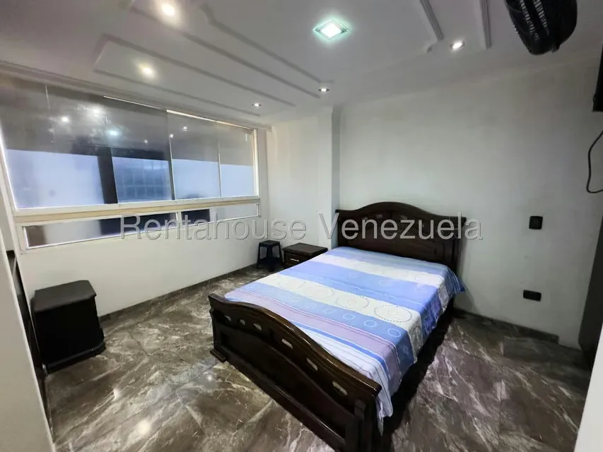 Casa (Multipes Niveles) en Venta en Catia, Distrito Metropolitano - 17