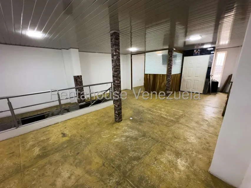 Casa (Multipes Niveles) en Venta en Catia, Distrito Metropolitano - 9