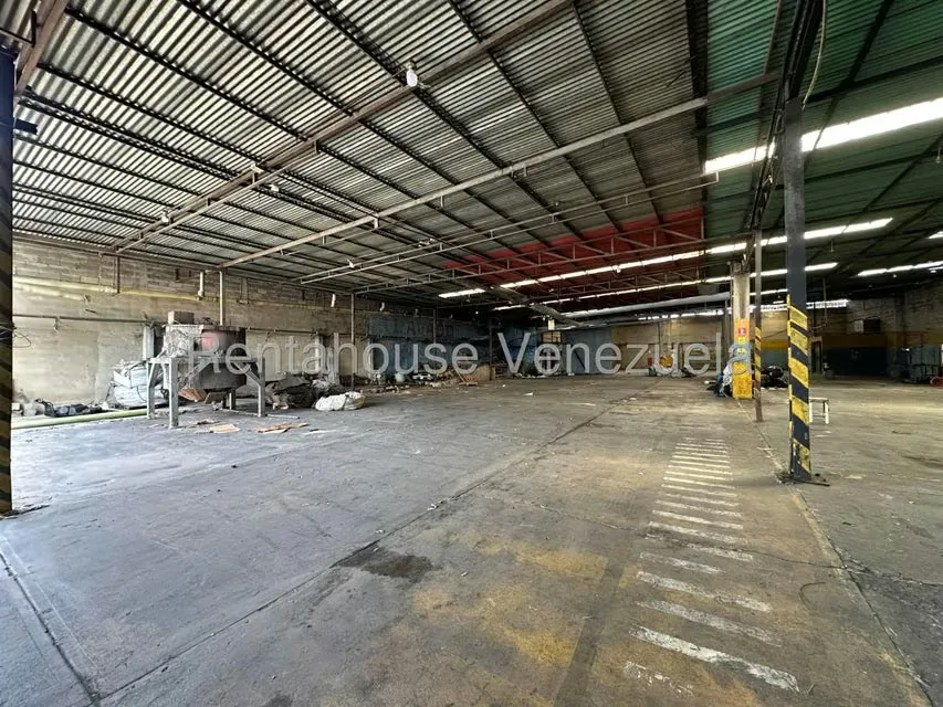 Galpon - Deposito en Alquiler en Santa Rita, Aragua - 4