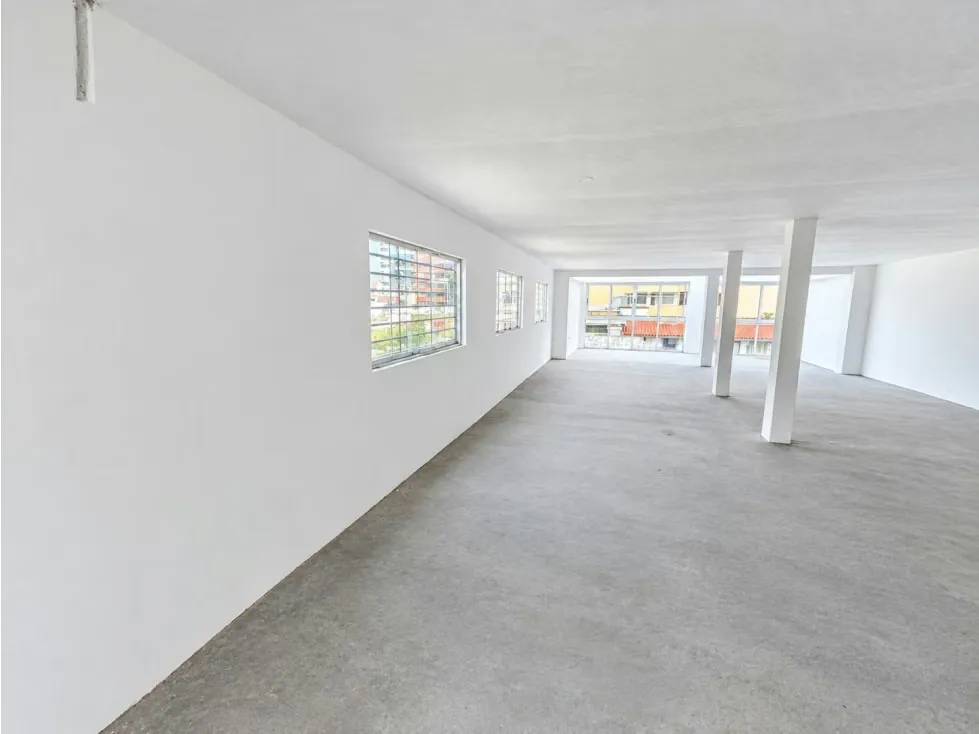Se vende casa 600m2 Bello Monte 0822 - 7