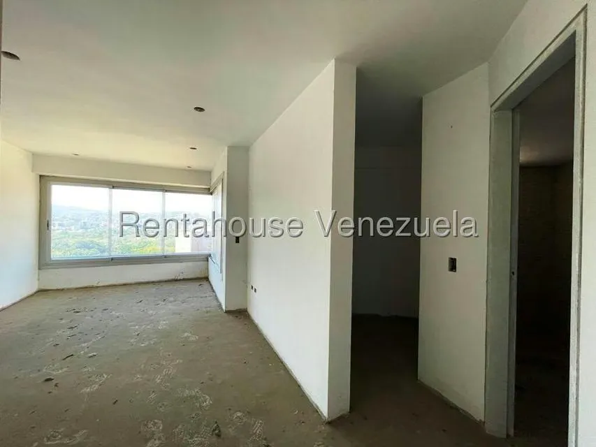 Apartamento (1 Nivel) en Venta en Los Dos Caminos, Distrito Metropolitano - 14