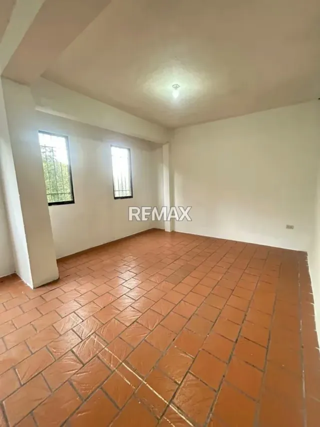 EN VENTA APARTAMENTO EN TARIBA - 6