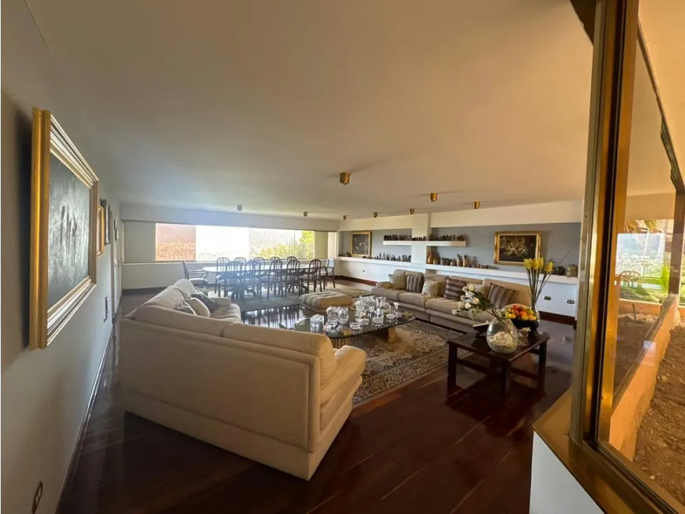 Se vende casa 1985m² 9h+2s/12b/5p Cerro Verde - 20