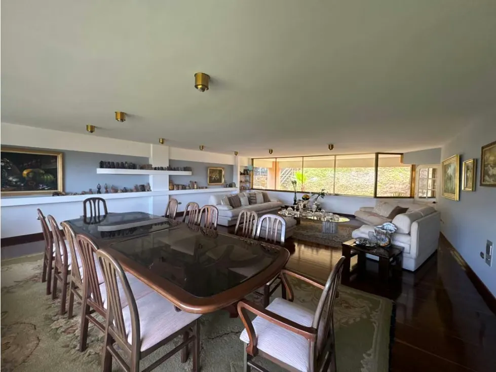 Se vende casa 1985m² 9h+2s/12b/5p Cerro Verde - 21