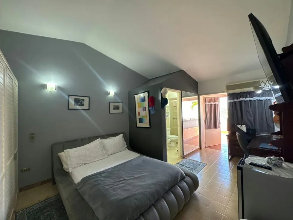 Se vende casa 1985m² 9h+2s/12b/5p Cerro Verde - 31