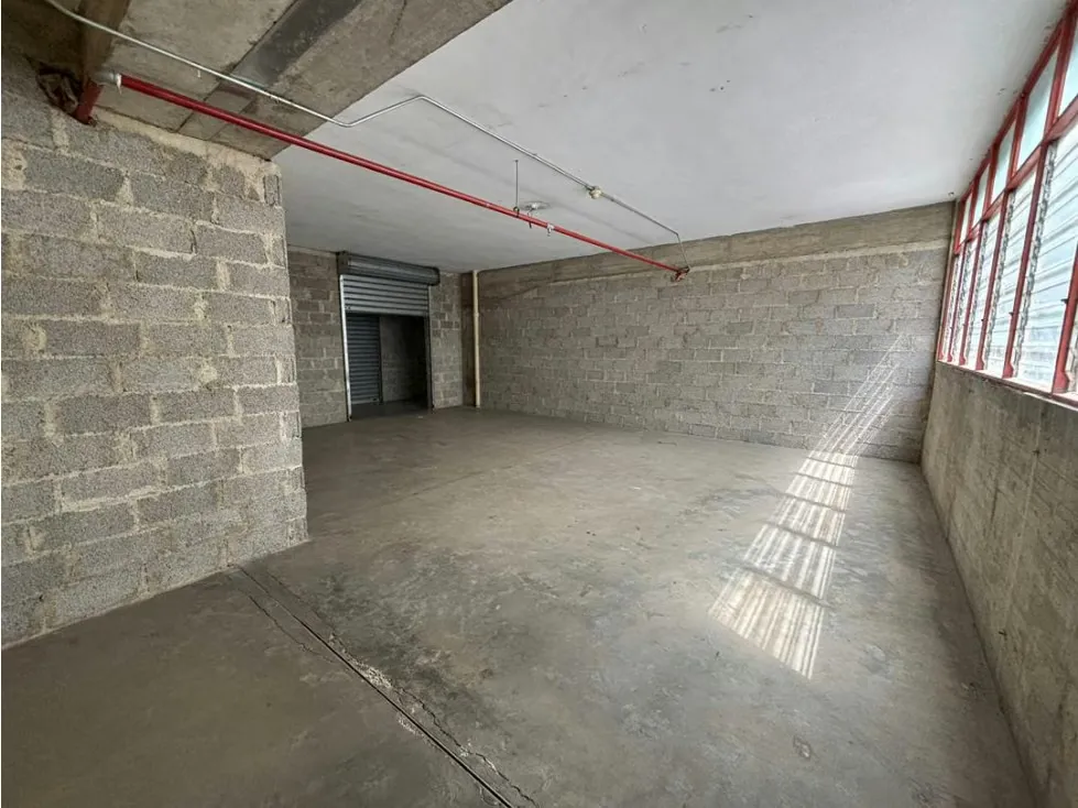 Se Alquila Deposito 64m² Palo Verde - 4