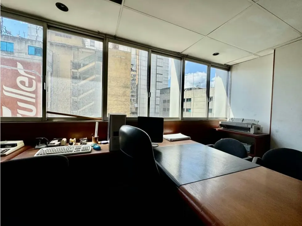 Se vende oficina 125m2 Sábana Grande - 10