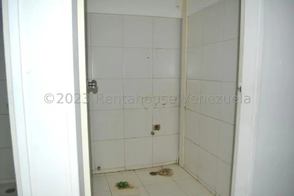 Local Comercial en Venta en El Cafetal, Distrito Metropolitano - 18