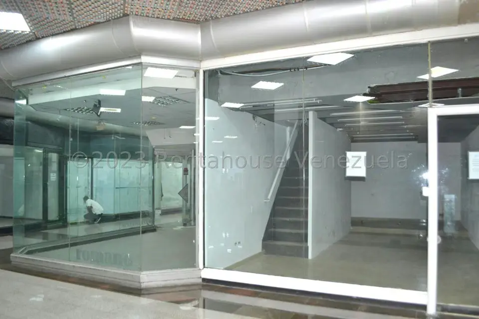 Local Comercial en Venta en El Cafetal, Distrito Metropolitano - 2
