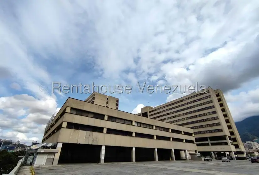 Oficina en Alquiler en Chuao, Distrito Metropolitano