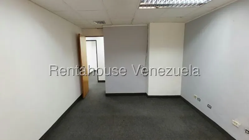 Oficina en Alquiler en Chuao, Distrito Metropolitano - 14