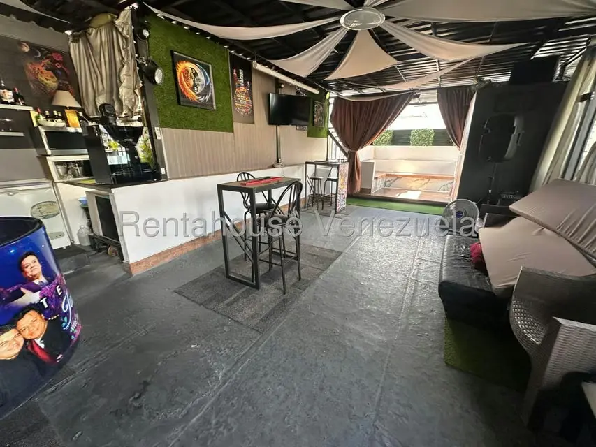Apartamento (1 Nivel) en Venta en La Urbina, Distrito Metropolitano - 28