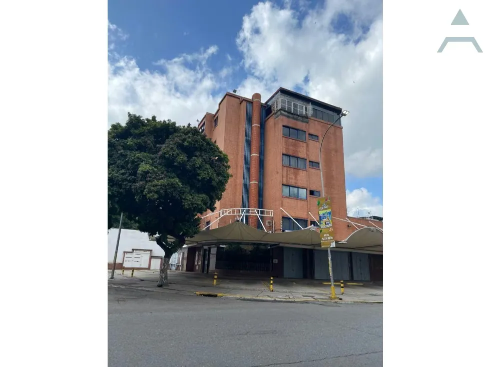 Se vende Edificio 1.701m² Santa Monica