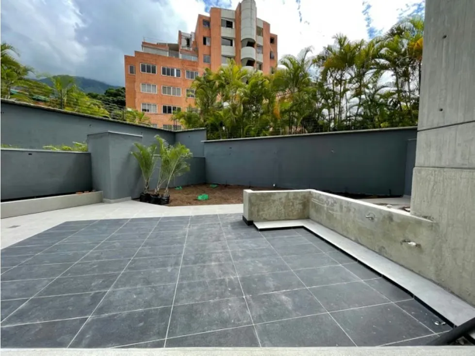 Ofrezco en venta PLANTA BAJA dúplex en ESPECTACULAR y MODERNO - 2