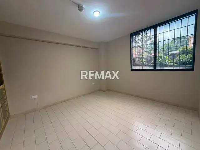 Oficina. Alquiler. Barrio Obrero - 6