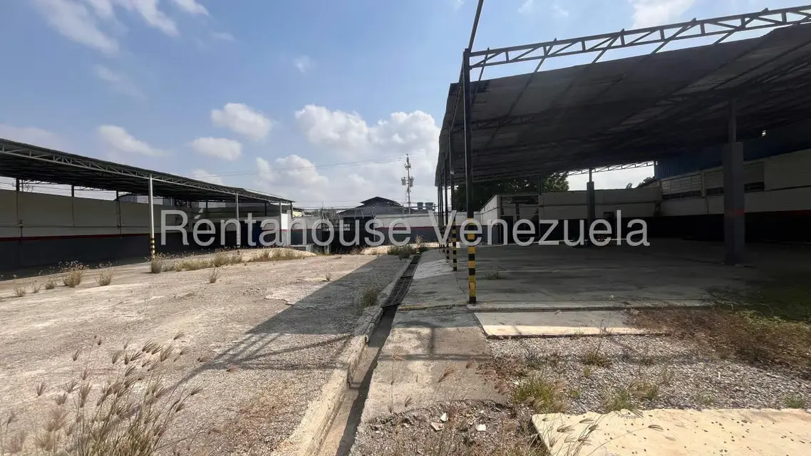 Galpon - Deposito en Venta en Zona Industrial 1, Lara - 2