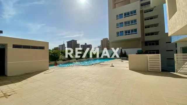 Apartamento en Alquiler Residencias Atlantis, Edif. Neptuno, sector Bella Vista, Maracaibo, Zulia. - 3