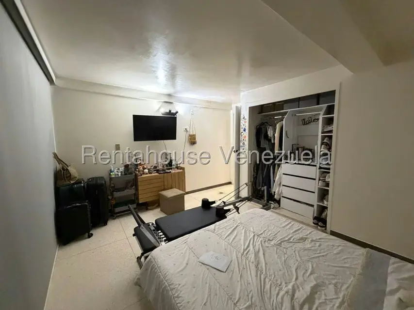 Casa (Multipes Niveles) en Venta en Prados del Este, Distrito Metropolitano - 22