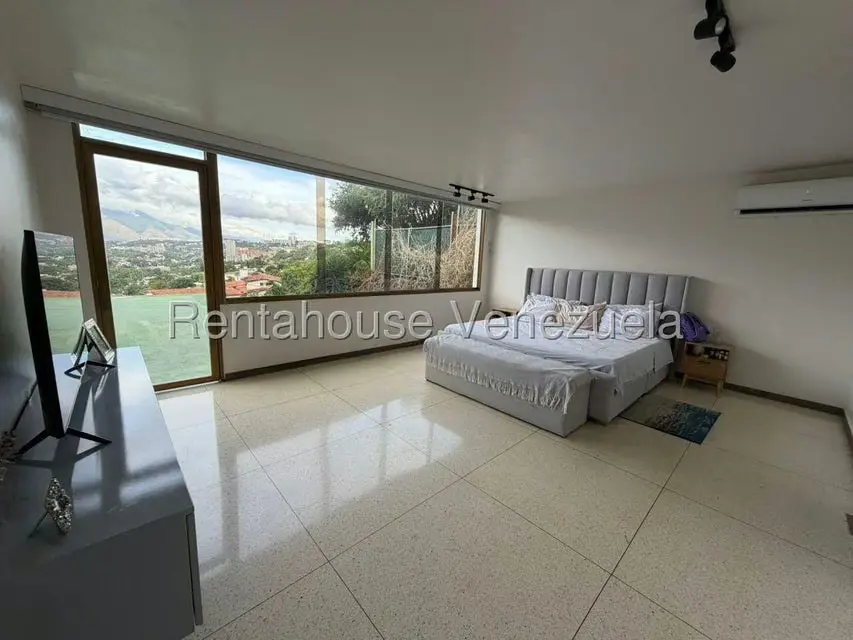 Casa (Multipes Niveles) en Venta en Prados del Este, Distrito Metropolitano - 5