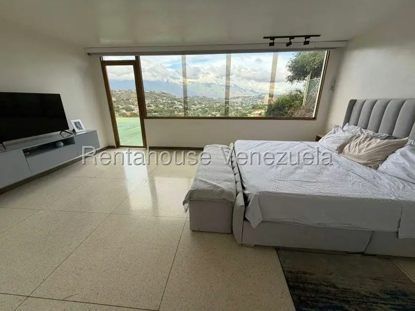 Casa (Multipes Niveles) en Venta en Prados del Este, Distrito Metropolitano - 7