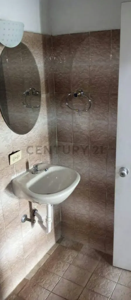 Venta de casa con terreno en Hoyo de la puerta - 15
