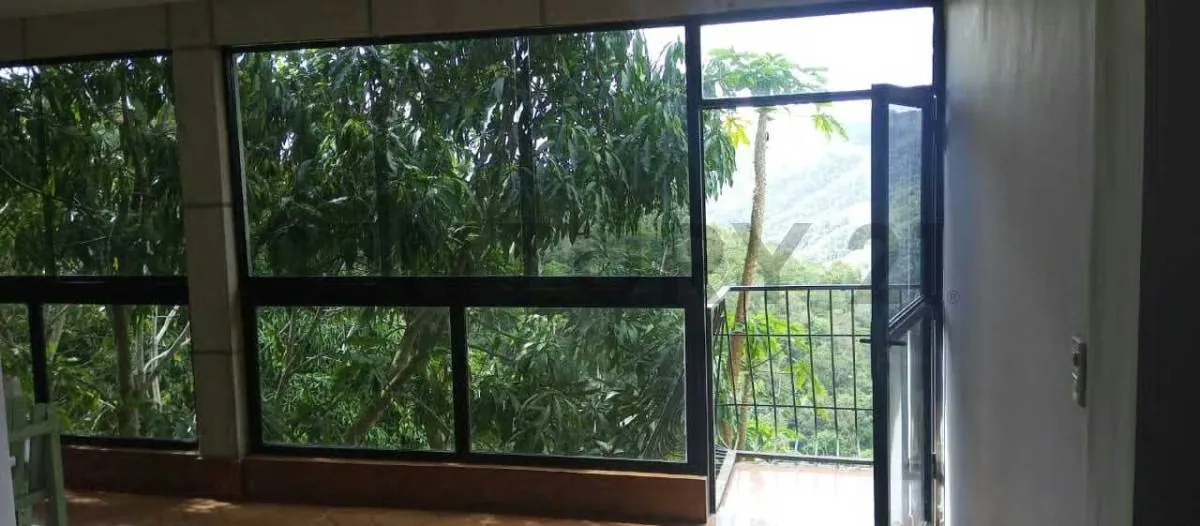 Venta de casa con terreno en Hoyo de la puerta - 19
