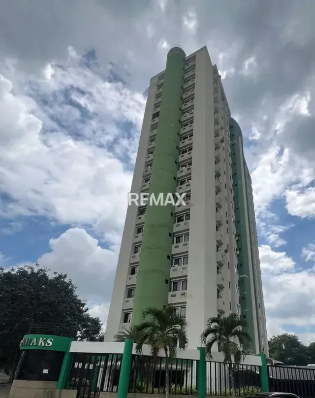 Venta Apartamento Los Mangos Res. Araks remodelado a estrenar